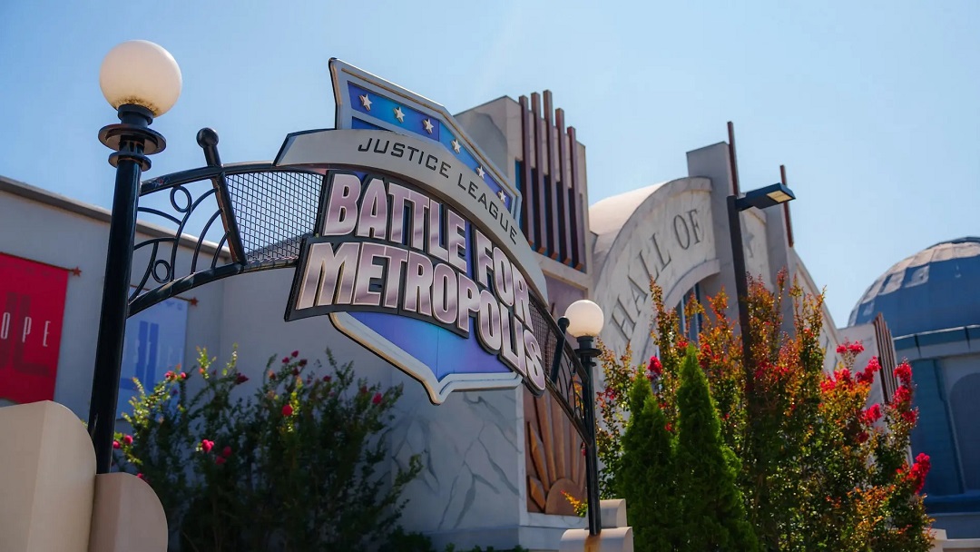 Justice League: Battle for Metropolis Closing at Mid America Adventure